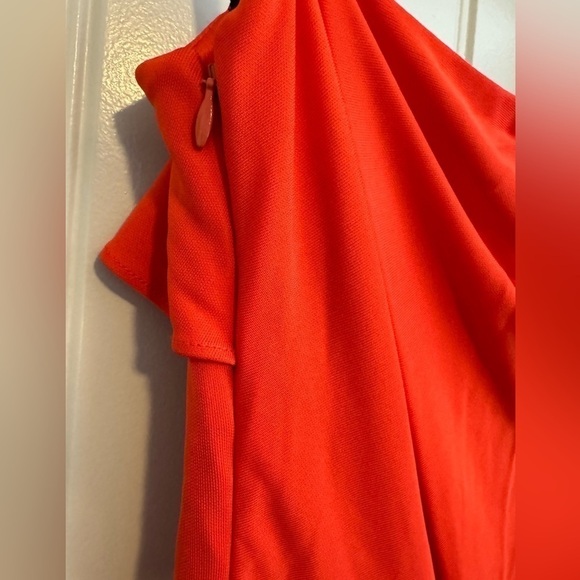 David Meister One Shoulder Buckle Ruffle Stretch Rayon Jersey Dress - Picture 5 of 8